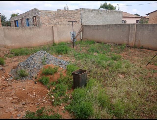 2 BEDROOM HOUSE FOR SALE IN SOSHANGUVE SOUTH